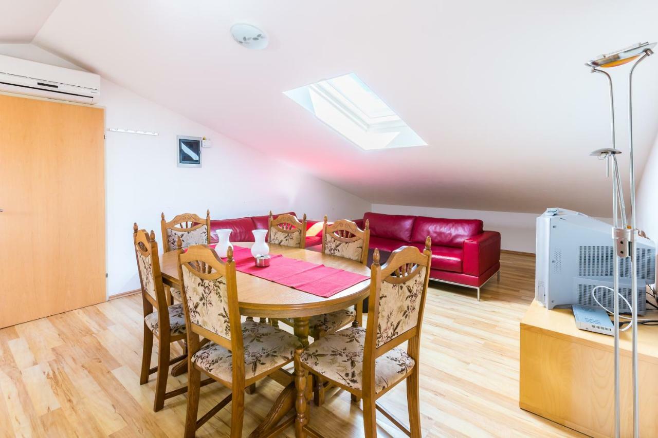 Apartmani Diana Medulin Exteriér fotografie